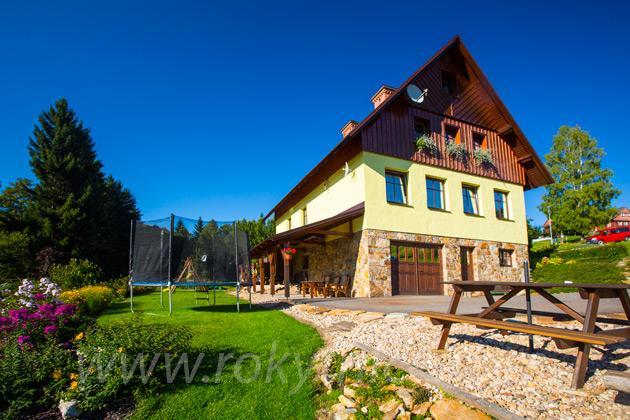 Apartments Vecernik Rokytnice روكيتنسي ناد جيزيرو المظهر الخارجي الصورة